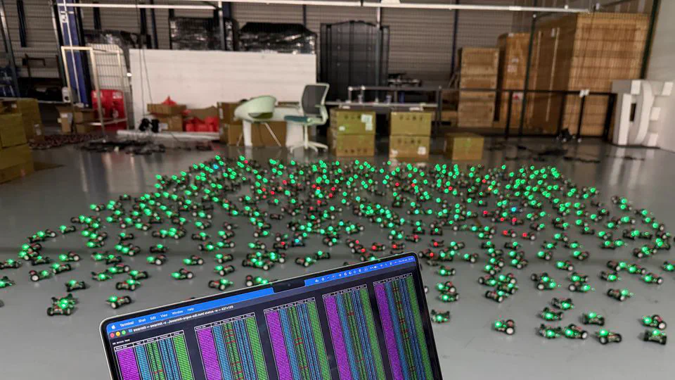 1,000 DotBots: building an ultra large interactive robotic swarm